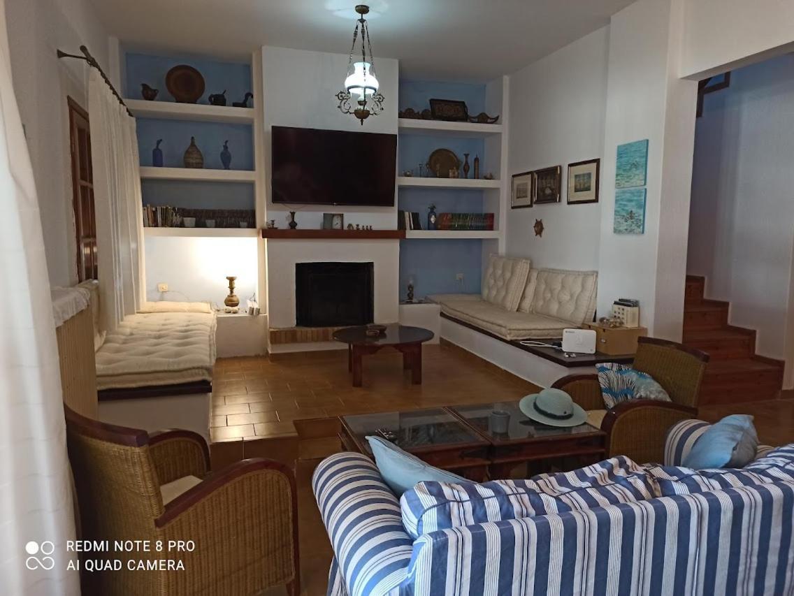 Seafront Villa Joan Nea Skioni Zewnętrze zdjęcie